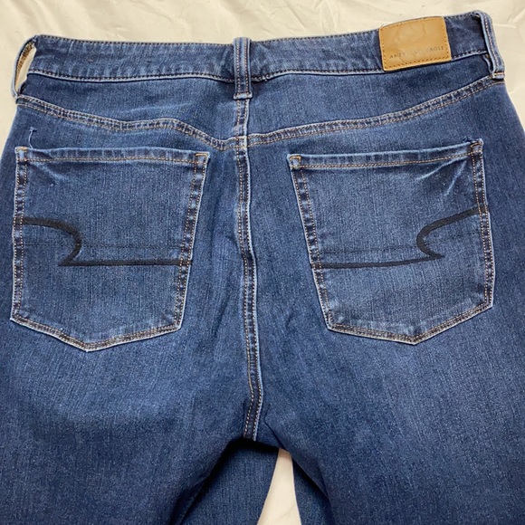 AMERICAN EAGLE DARK BLUE JEANS - Picture 4 of 4